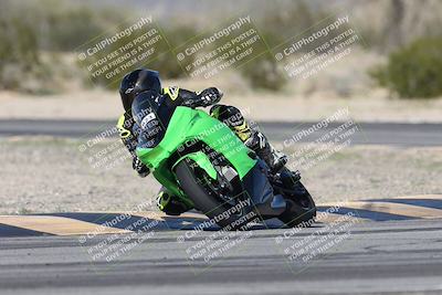 media/Jan-15-2026-Racers Edge (Thu) [[dfebeb70ab]]/3-B Group/Session 4 (Turn 5)/